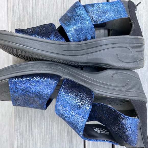 Easy Street Comfort Wave blue sandals 9 - Picture 2 of 4